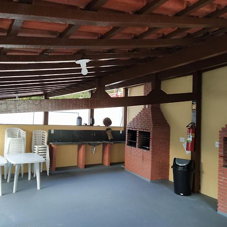 Condominio Encantador Com Piscina Убатуба Экстерьер фото