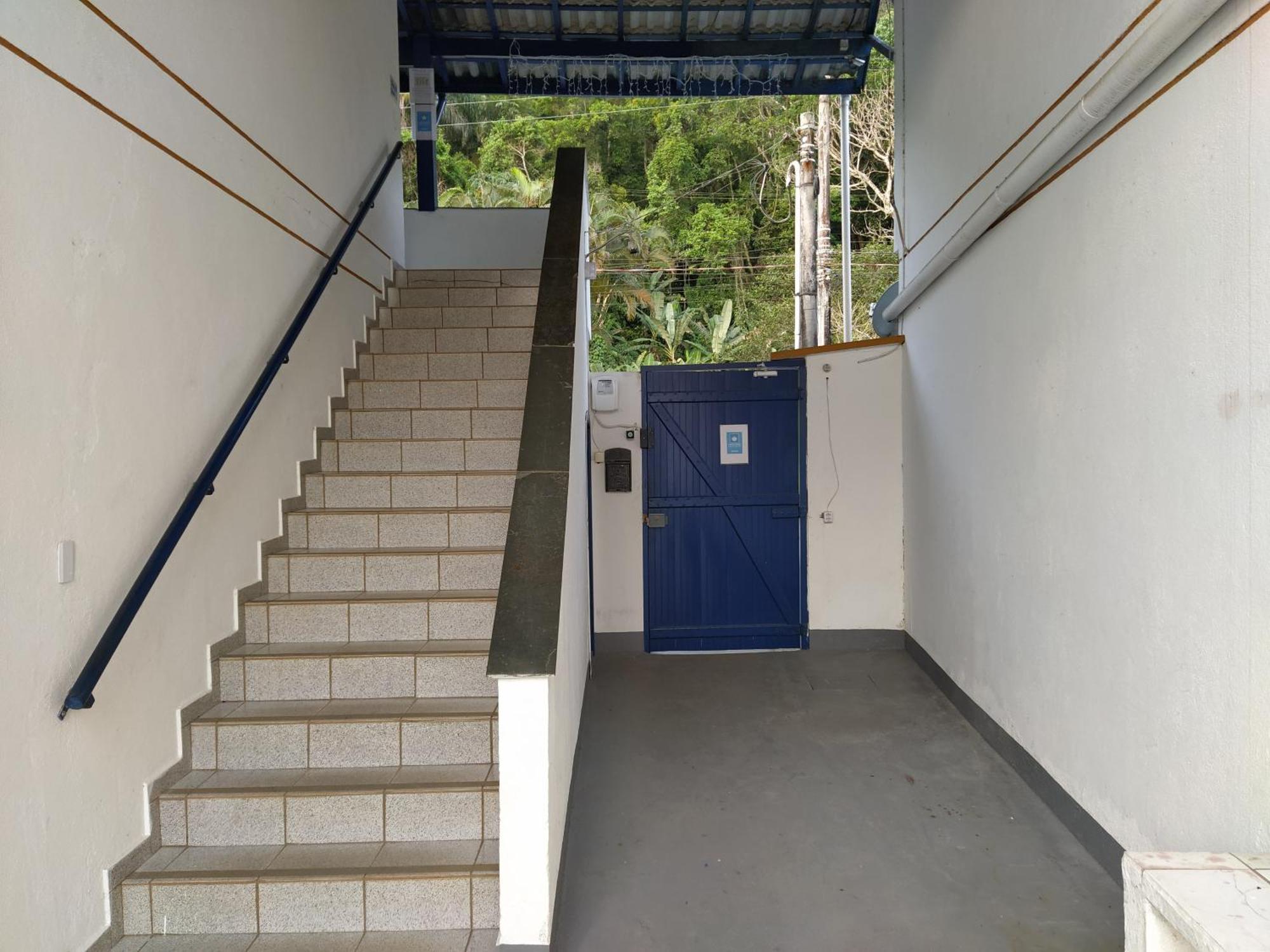 Condominio Encantador Com Piscina Убатуба Экстерьер фото